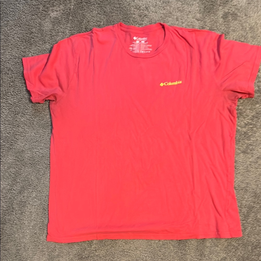 Columbia Men's Vibrant Red Short Sleeve Tee